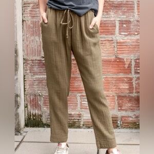 Xirena olive green gauzy cotton casual pants